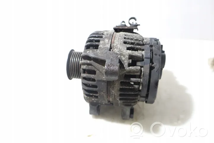 Toyota Avensis Verso Generatore/alternatore 0124325085