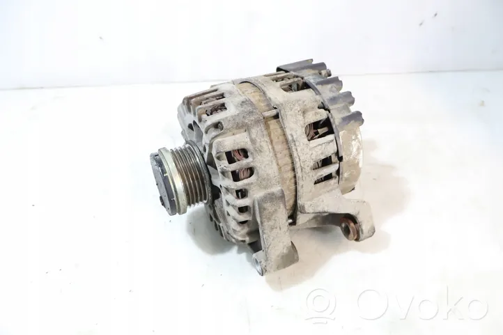 Opel Zafira C Generator/alternator 2619574A