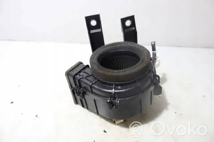 Toyota C-HR Ventola riscaldamento/ventilatore abitacolo 