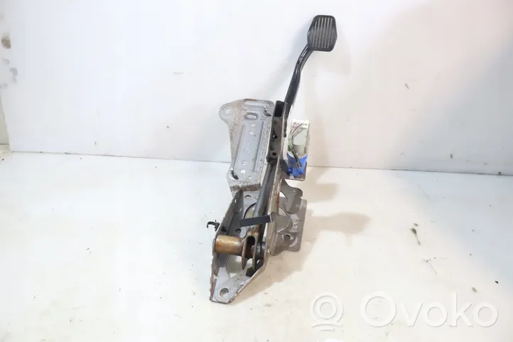 Ford Focus C-MAX Pedal de embrague 