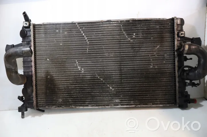 Opel Astra H Coolant radiator 