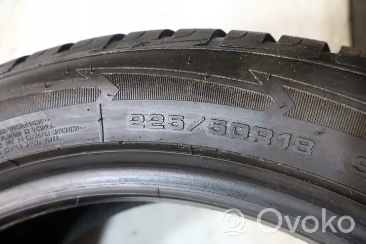 Ford Focus C-MAX R18 winter tire 