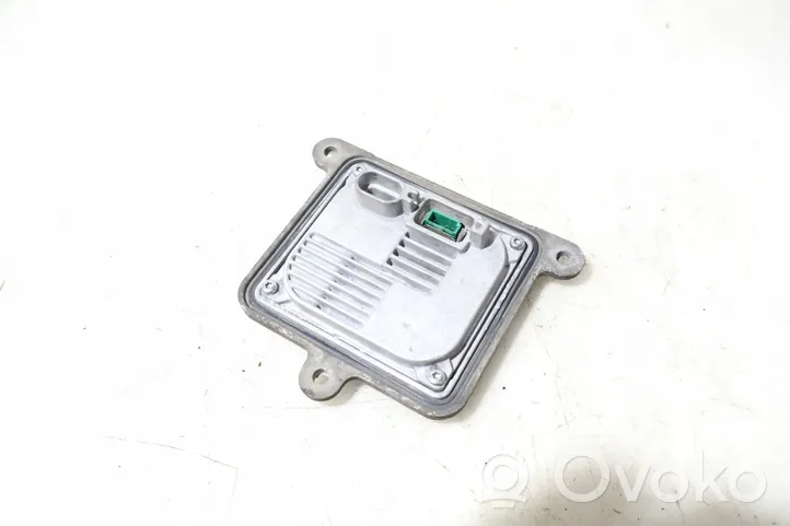 Ford Focus Voltage converter/converter module 