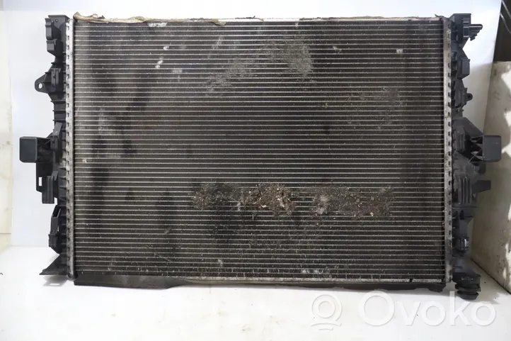 Ford Mondeo MK IV Dzesēšanas šķidruma radiators 