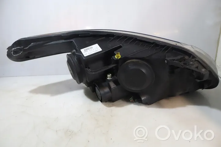 Citroen C3 Picasso Lampa przednia 