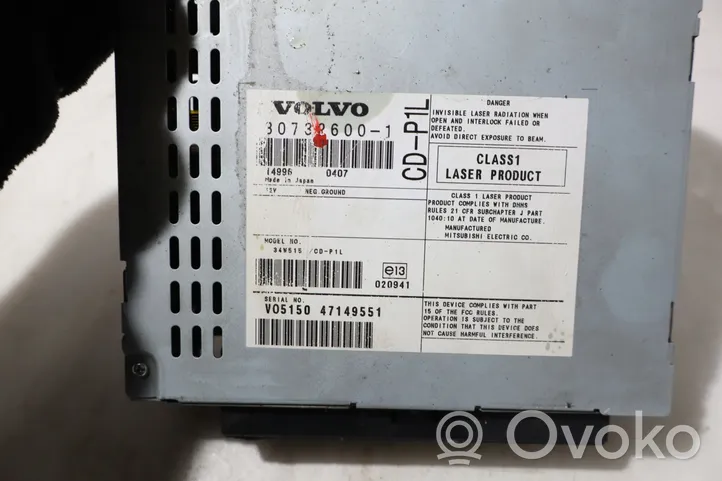 Volvo V50 Cadre, panneau d'unité radio / GPS 