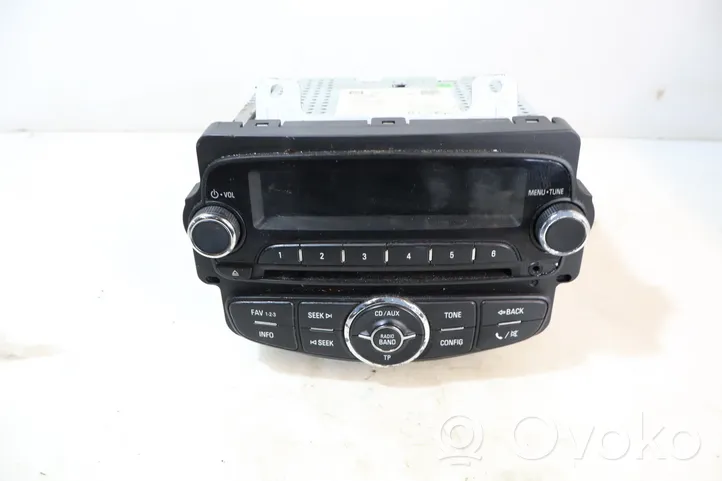 Chevrolet Cruze Radio/GPS head unit trim 