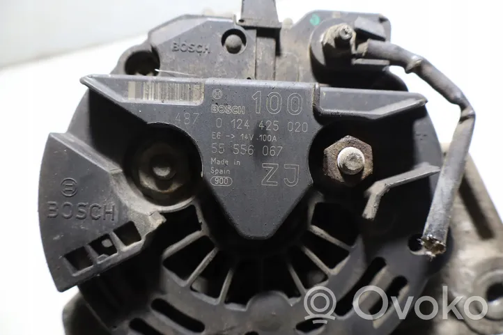 Opel Astra H Generatore/alternatore 0124425020