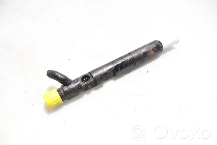 Renault Clio III Injecteur de carburant EJBR05102D