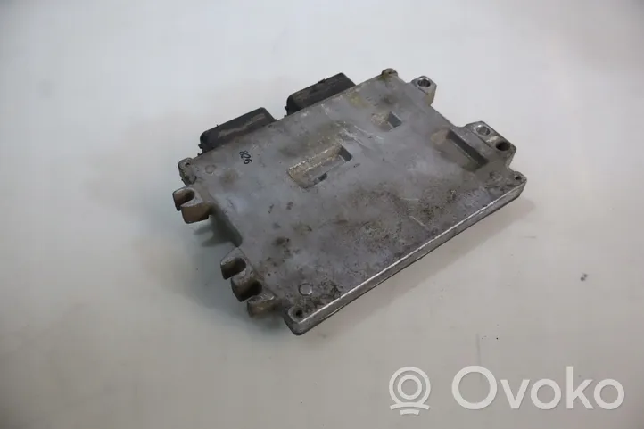 Suzuki Swift Unité de commande, module ECU de moteur MB112300-8262