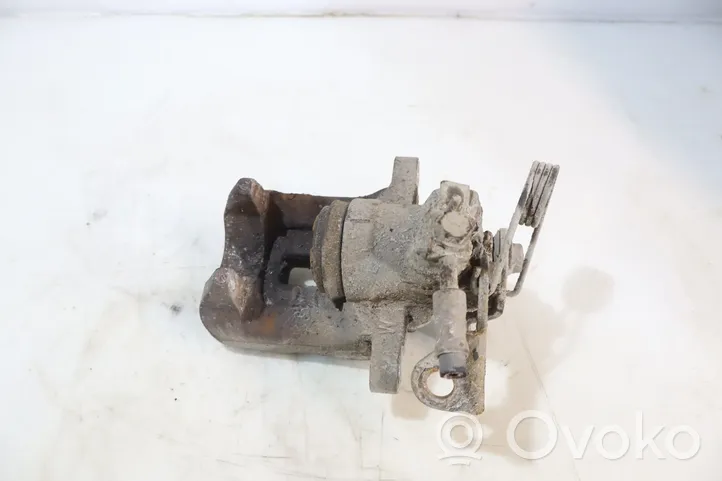 Volkswagen PASSAT B5.5 Caliper del freno trasero 