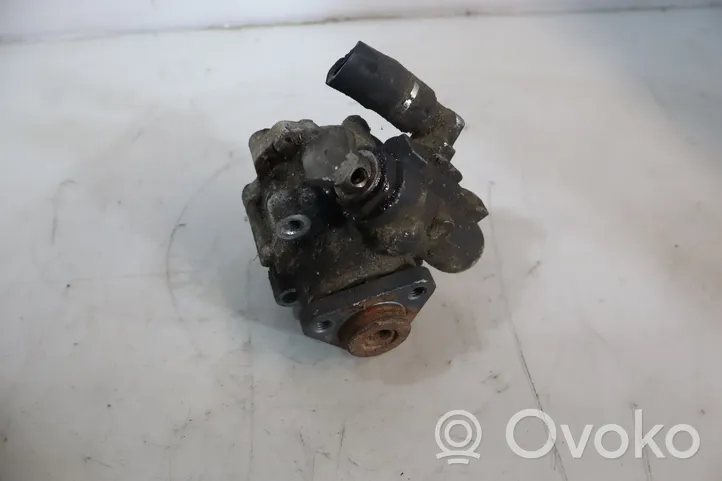 Audi A4 S4 B5 8D Pompe de direction assistée 