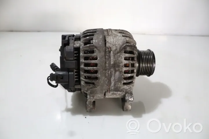 Volkswagen PASSAT B6 Generator/alternator 0124525066