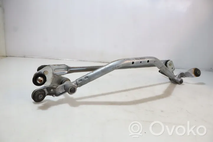 Renault Captur Front wiper linkage 