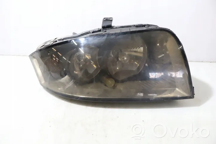 Audi A2 Lampa przednia 