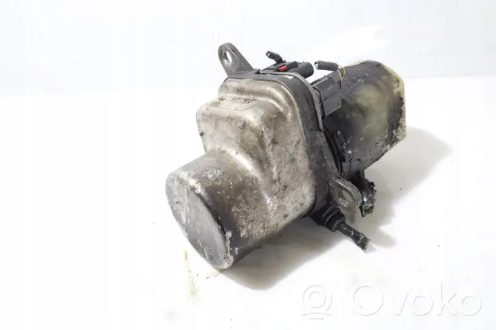 Ford Focus C-MAX Power steering pump 