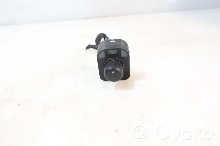 Audi A4 S4 B7 8E 8H Wing mirror switch 