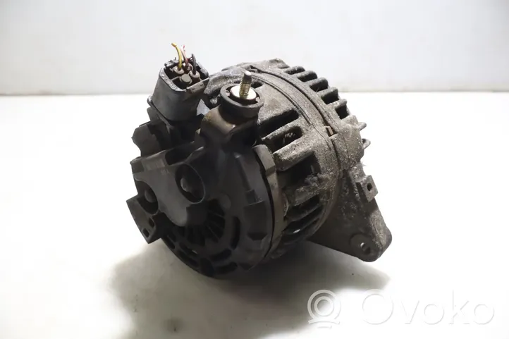 Toyota Avensis Verso Alternador 0124325079