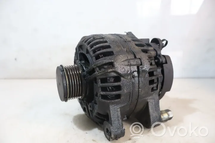 Citroen C4 I Generatore/alternatore 0124525035