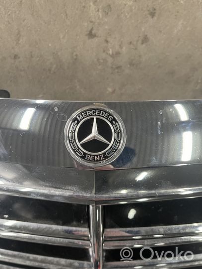 Mercedes-Benz S W222 Atrapa chłodnicy / Grill A2228802400