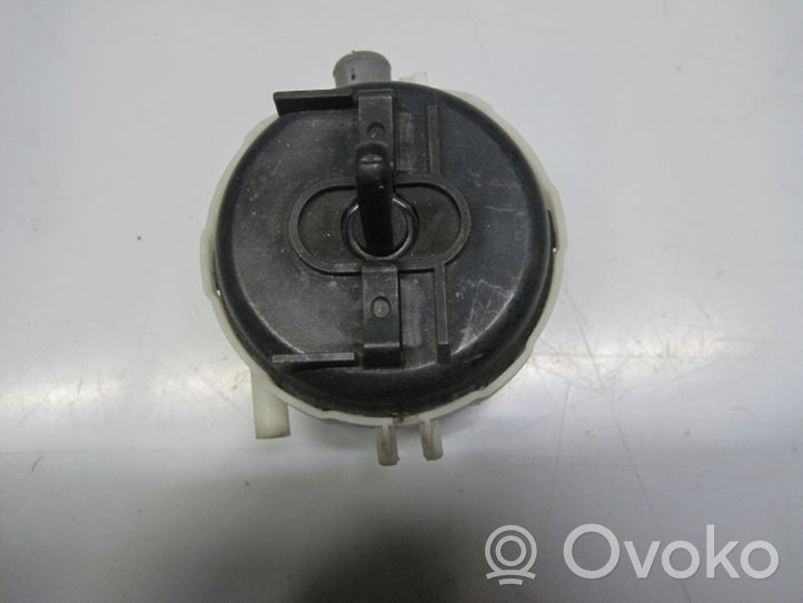 Mercedes-Benz S W220 Valve A2208000375