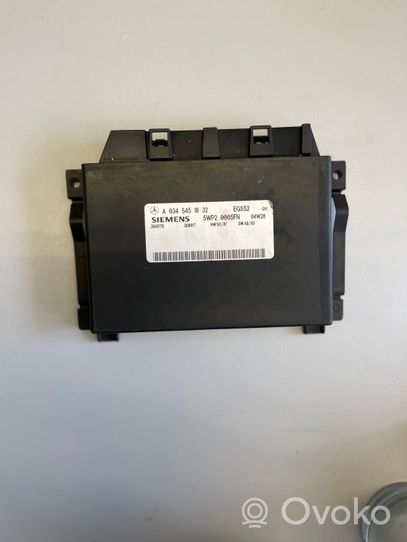 Mercedes-Benz Vito Viano W639 Module de contrôle de boîte de vitesses ECU A0345451832