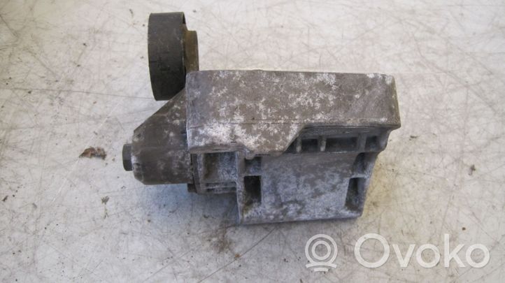 BMW X5 E70 Supporto di montaggio della pompa del servosterzo 7799862