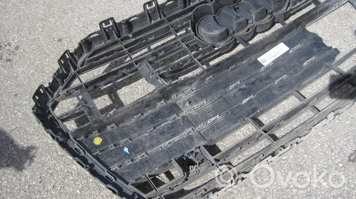 Audi A6 S6 C7 4G Atrapa chłodnicy / Grill 4K0853651C