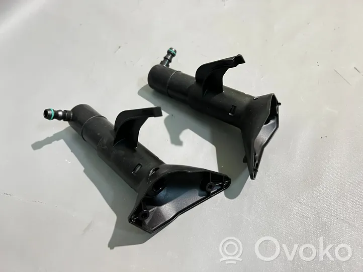 Volkswagen Touareg II Ugello a spruzzo lavavetri per faro 7P6955979