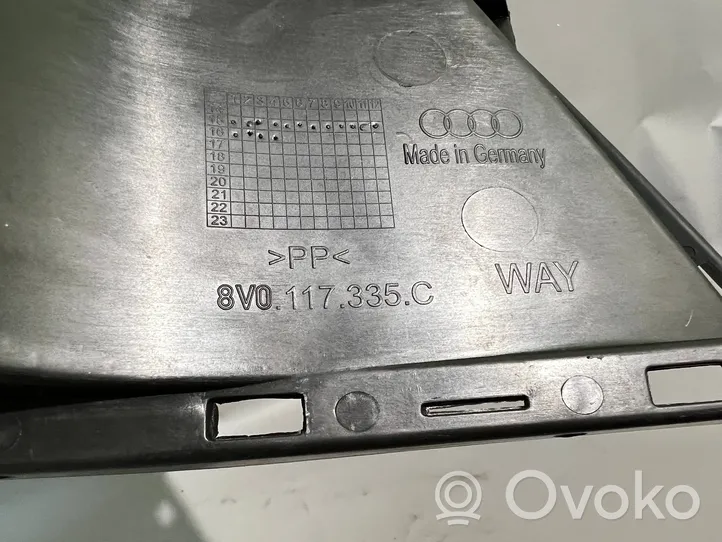 Audi RS3 Välijäähdyttimen ilmakanavan ohjain 8V0117335C