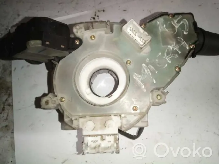 Nissan Micra Interruttore/pulsante di controllo multifunzione 