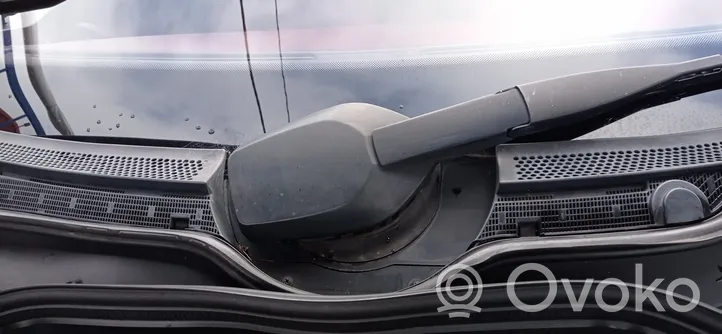 Mercedes-Benz C W202 Mechanizm i silniczek wycieraczek szyby przedniej / czołowej 