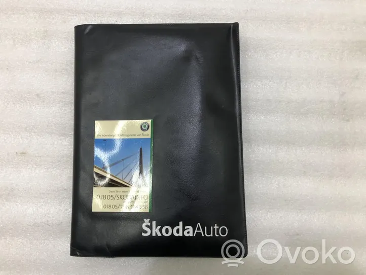 Skoda Octavia Mk1 (1U) Carnet d'entretien d'une voiture 
