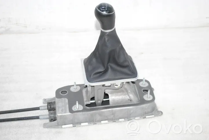 Volkswagen PASSAT CC Gear selector/shifter in gearbox 3C0711049AL