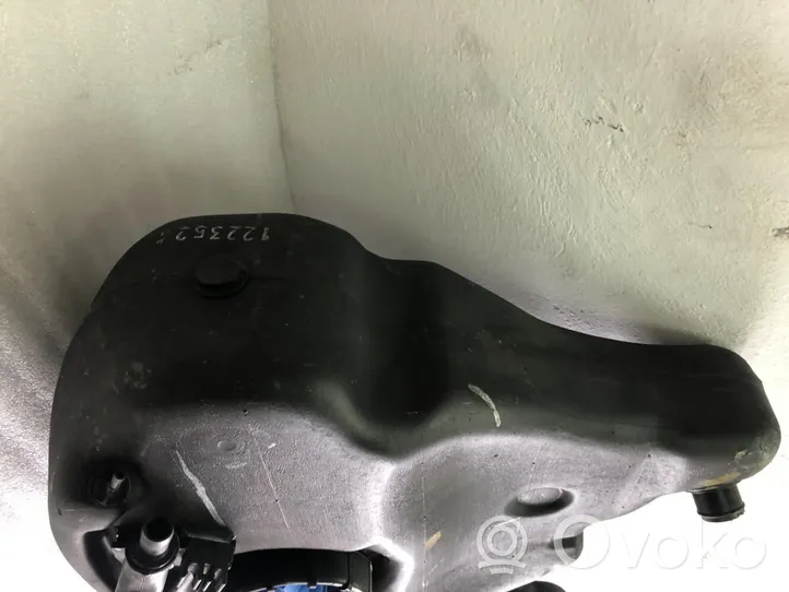 BMW 3 E36 Réservoir de carburant 