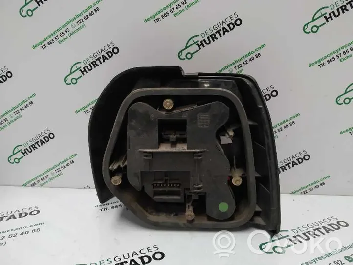 Renault 19 Lampa tylna 7700783993