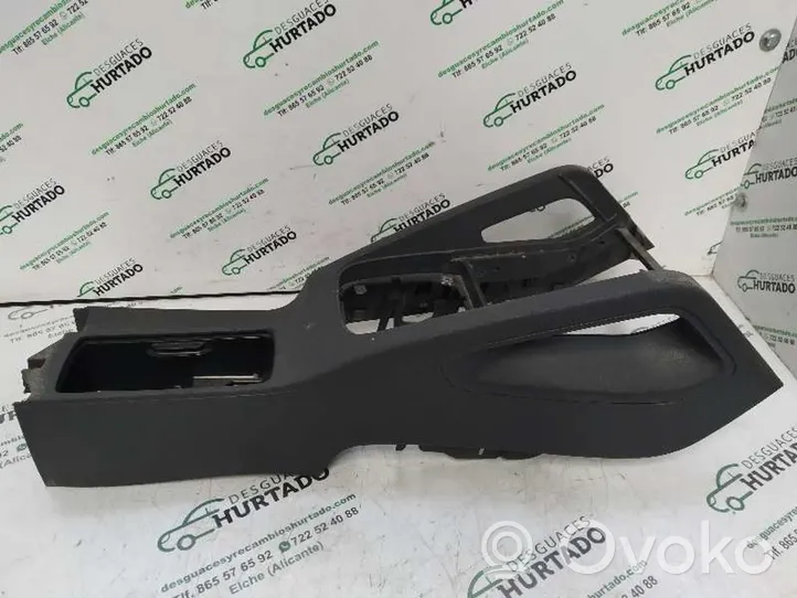 Volkswagen Golf V Console centrale 1K0863243A