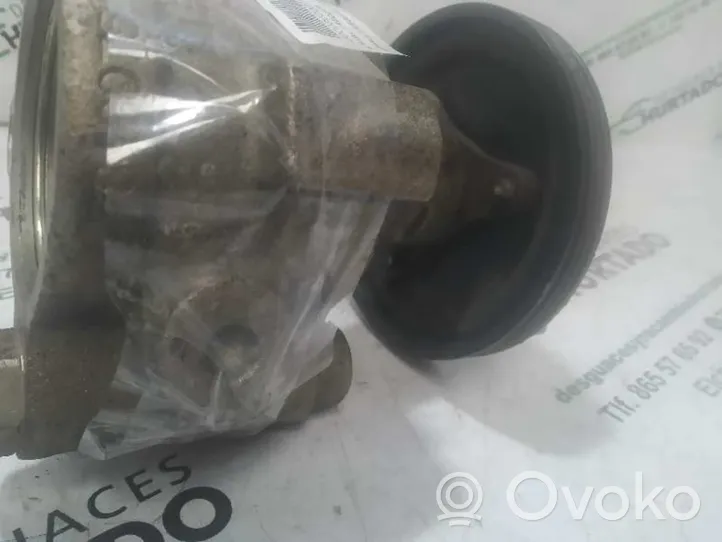 Renault Megane I Pompe de direction assistée 7700840106