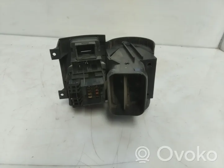 Opel Corsa B Przełącznik świateł 90386874