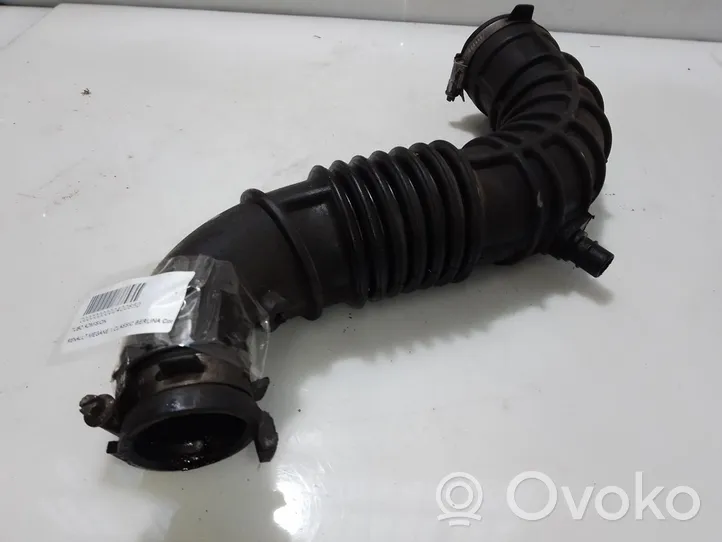 Renault Megane II Air intake hose/pipe 8200500384A