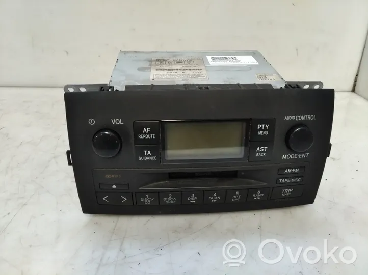 Toyota Corolla Verso E121 Radio / CD-Player / DVD-Player / Navigation 8612013050B0