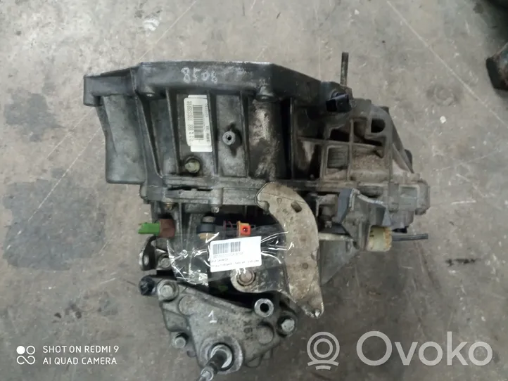 Renault Megane II Manual 6 speed gearbox TL4