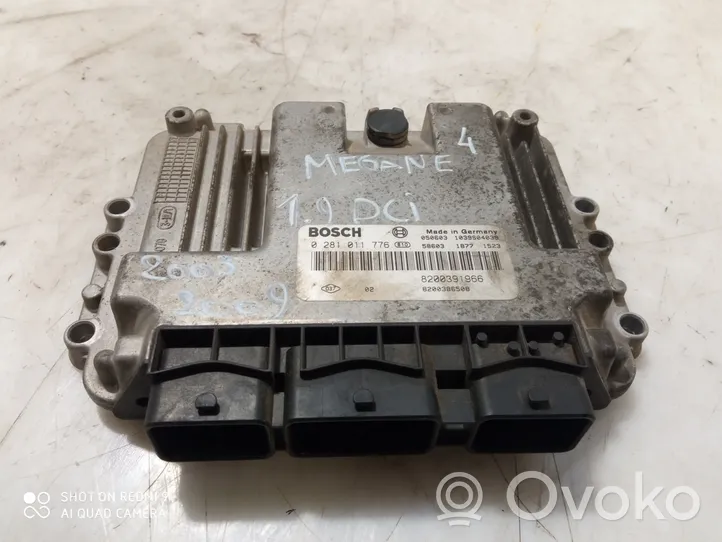 Renault Megane II Calculateur moteur ECU 0281011776