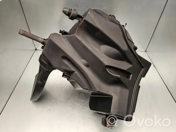 Audi A5 8T 8F Oro filtro dėžės dangtelis 
