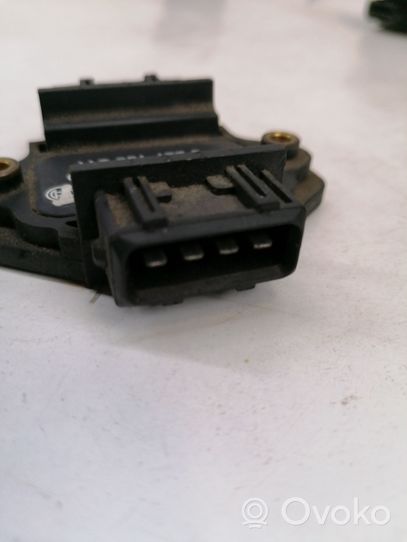 Audi A4 S4 B5 8D Amplificatore centralina di accensione 0227100211