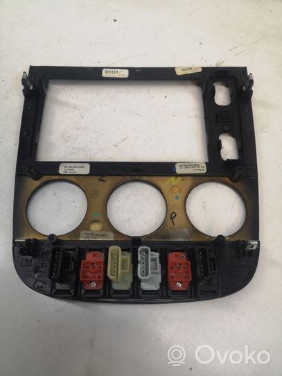 Mercedes-Benz ML W163 Console centrale, commande chauffage/clim W163MY2002