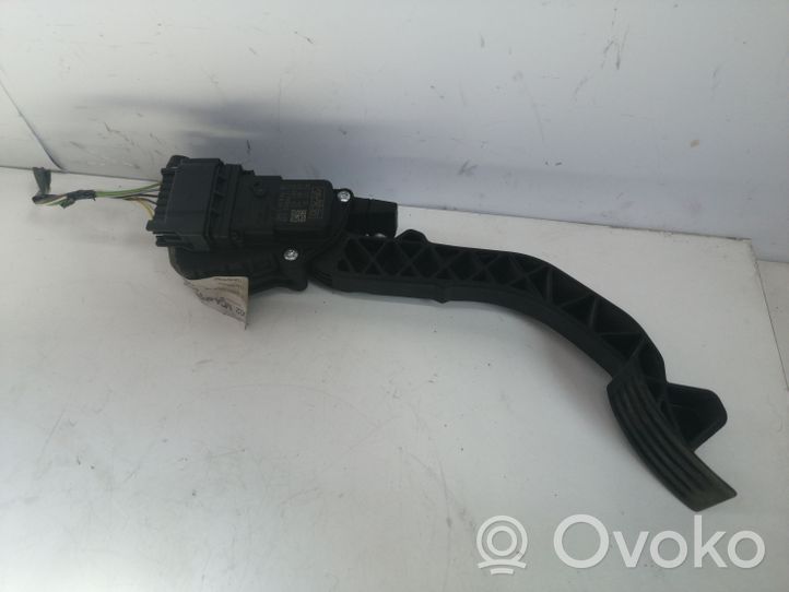 Ford C-MAX I Pedale dell’acceleratore 3M519F936BF