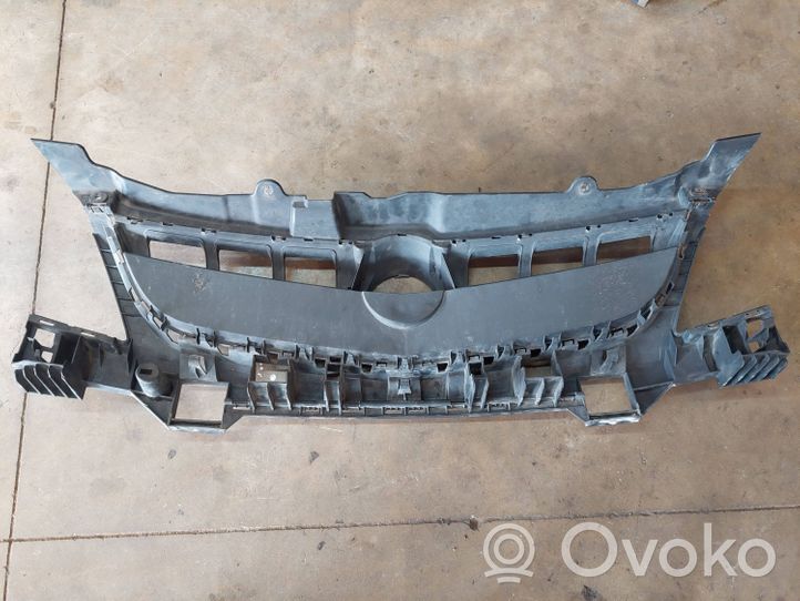 Opel Vectra C Griglia superiore del radiatore paraurti anteriore 551004542