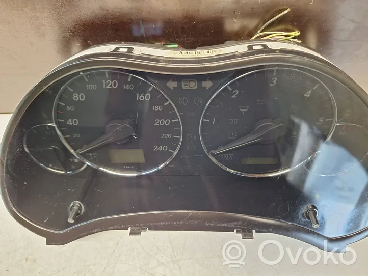 Toyota Avensis T250 Compteur de vitesse tableau de bord 8380005631