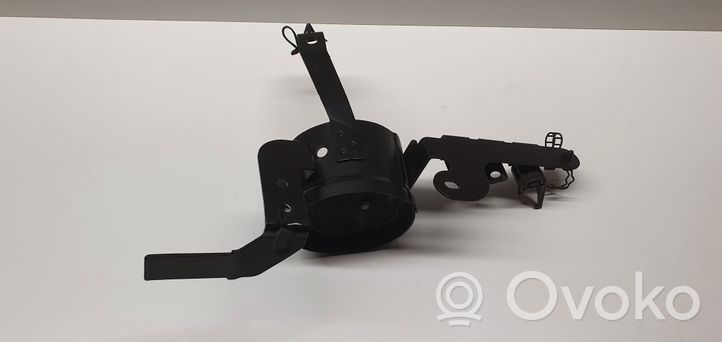 Audi A6 S6 C5 4B Support de montage de filtre à carburant 4B0201987